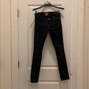 Lucky Brand “Charlie Skinny” Size: 6/28 Regular